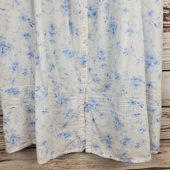 Eileen West Womens Medium White w/ Blue Flowers Cotton Cap Sleeve Short Gown - Picture 4 of 10